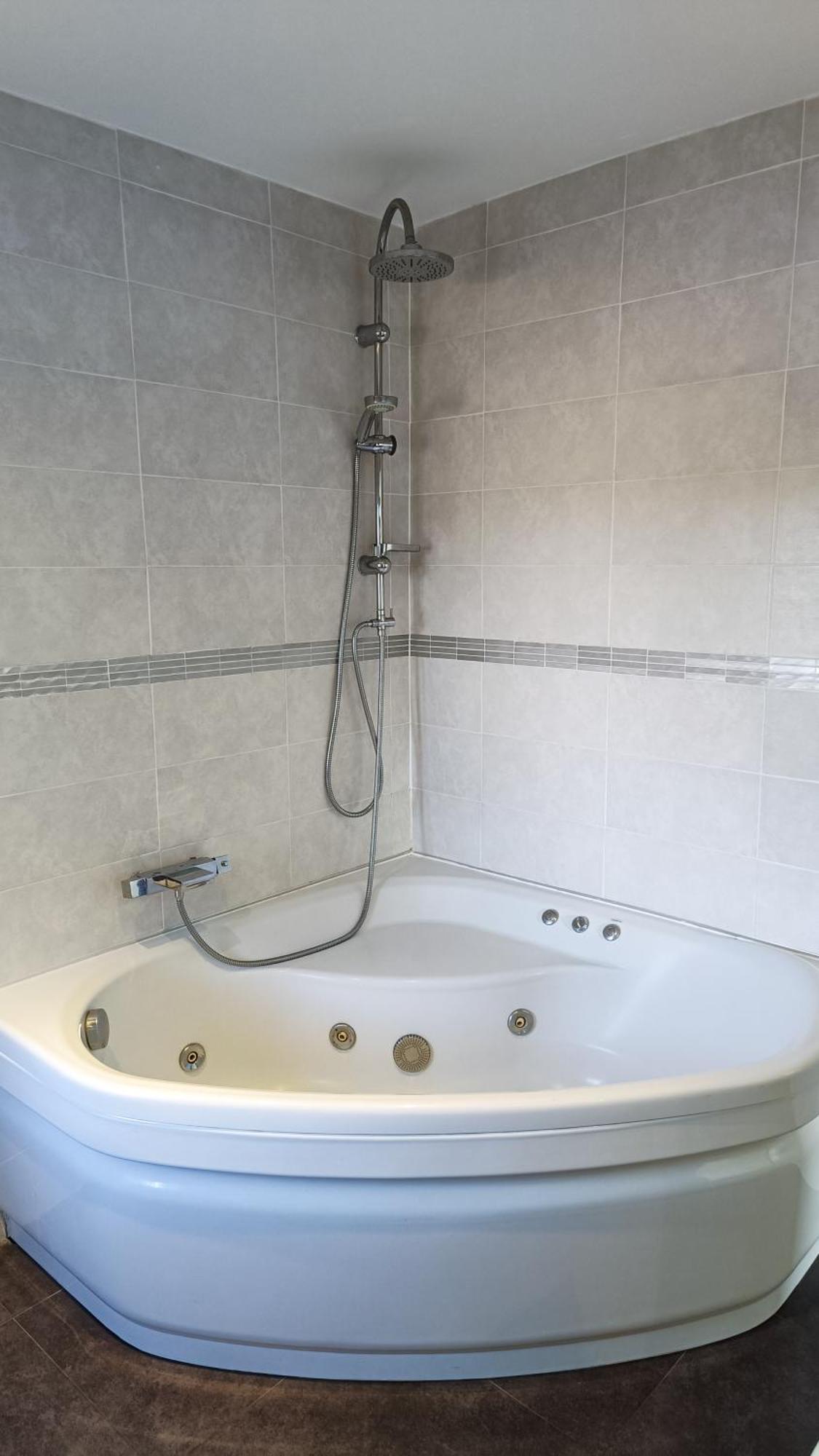 U Casone, B&W Modern Apartment, Spa, Wifi, Air-Conditioning, Free Parking, Decreasing Prices Aghione Exterior foto
